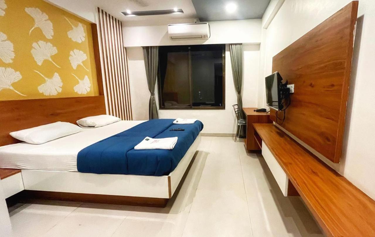 Hotel Ambai Executive Tuljapur المظهر الخارجي الصورة